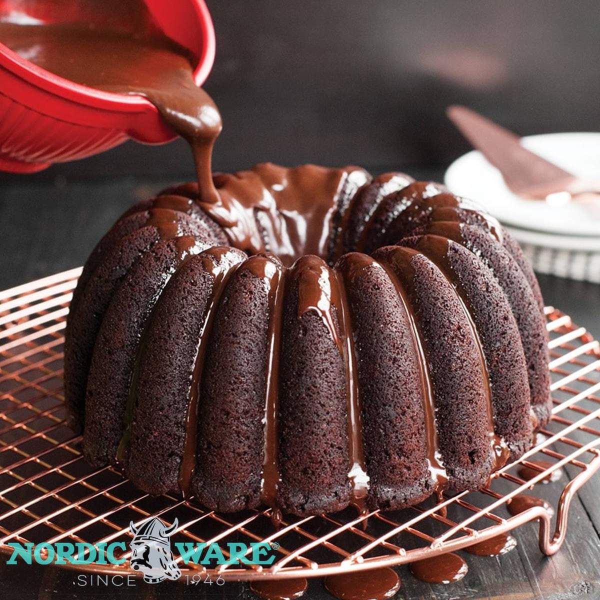 Stampo Nordic Ware Elegant Party NW 58677 - immagine 4